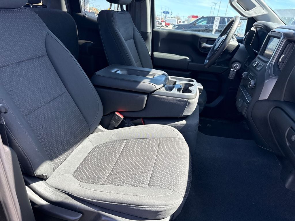 2020 Chevrolet Silverado 1500 Custom 4WD Near Milwaukee WI