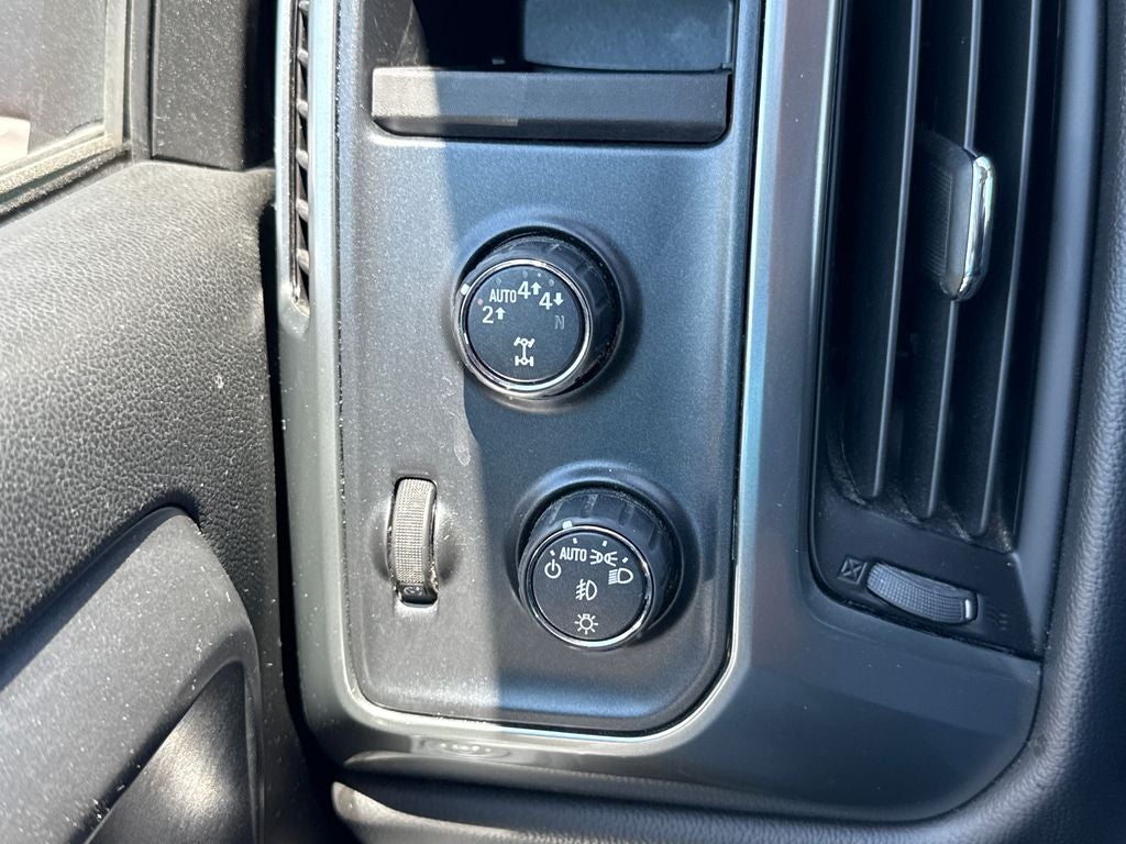 2017 Chevrolet Silverado 1500 LT LT2