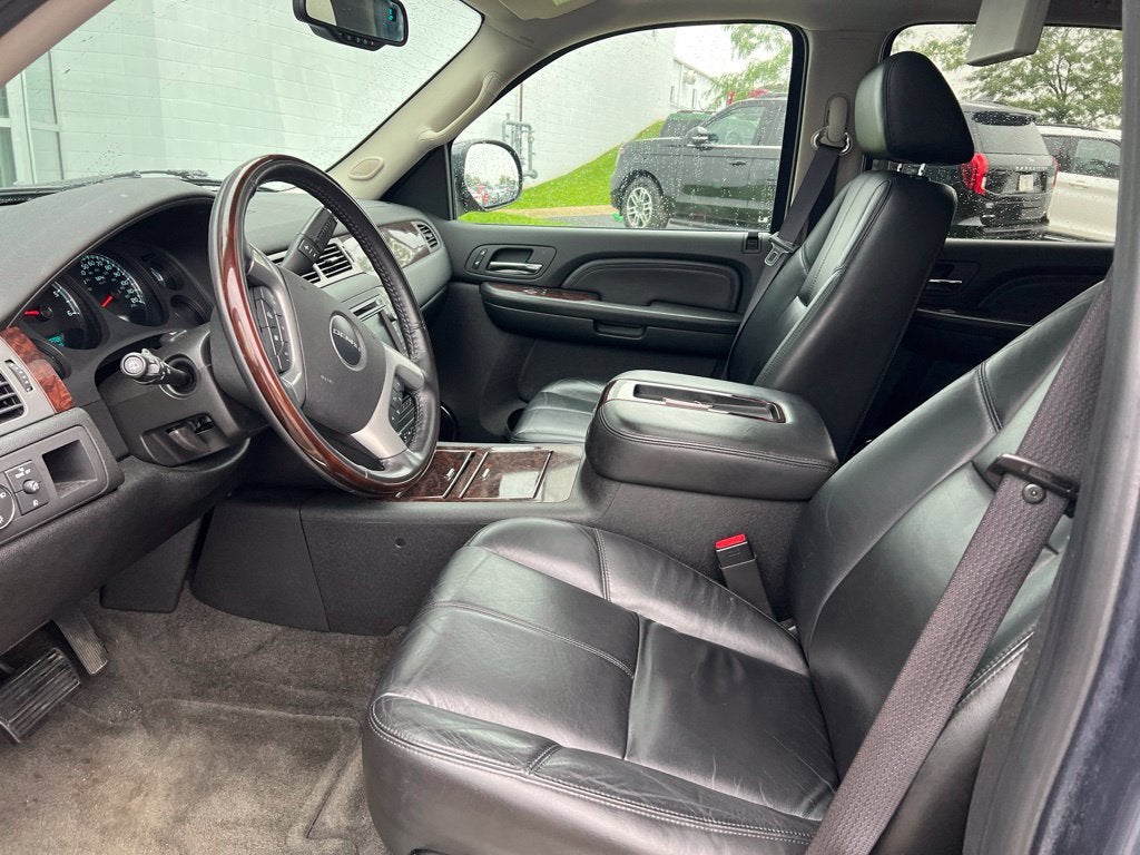 2008 GMC Yukon Denali 6.2L V8 AWD