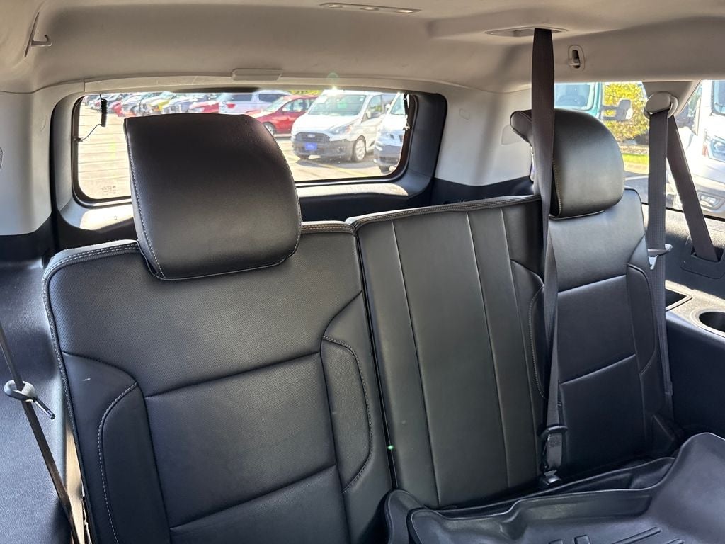 2017 GMC Yukon XL Denali 4WD Near Milwaukee WI