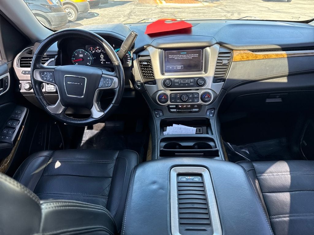 2017 GMC Yukon XL Denali 4WD Near Milwaukee WI