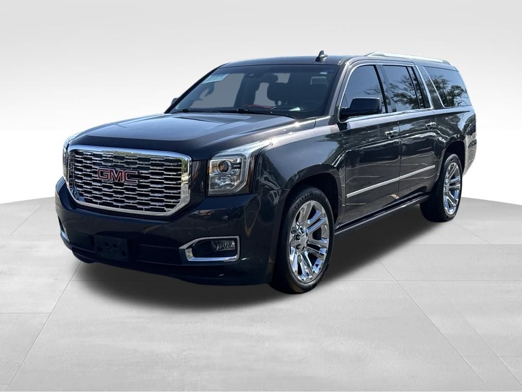 2017 GMC Yukon XL Denali 4WD Near Milwaukee WI