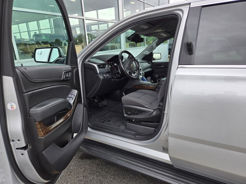 2020 Chevrolet Tahoe LS 4WD Near Milwaukee WI