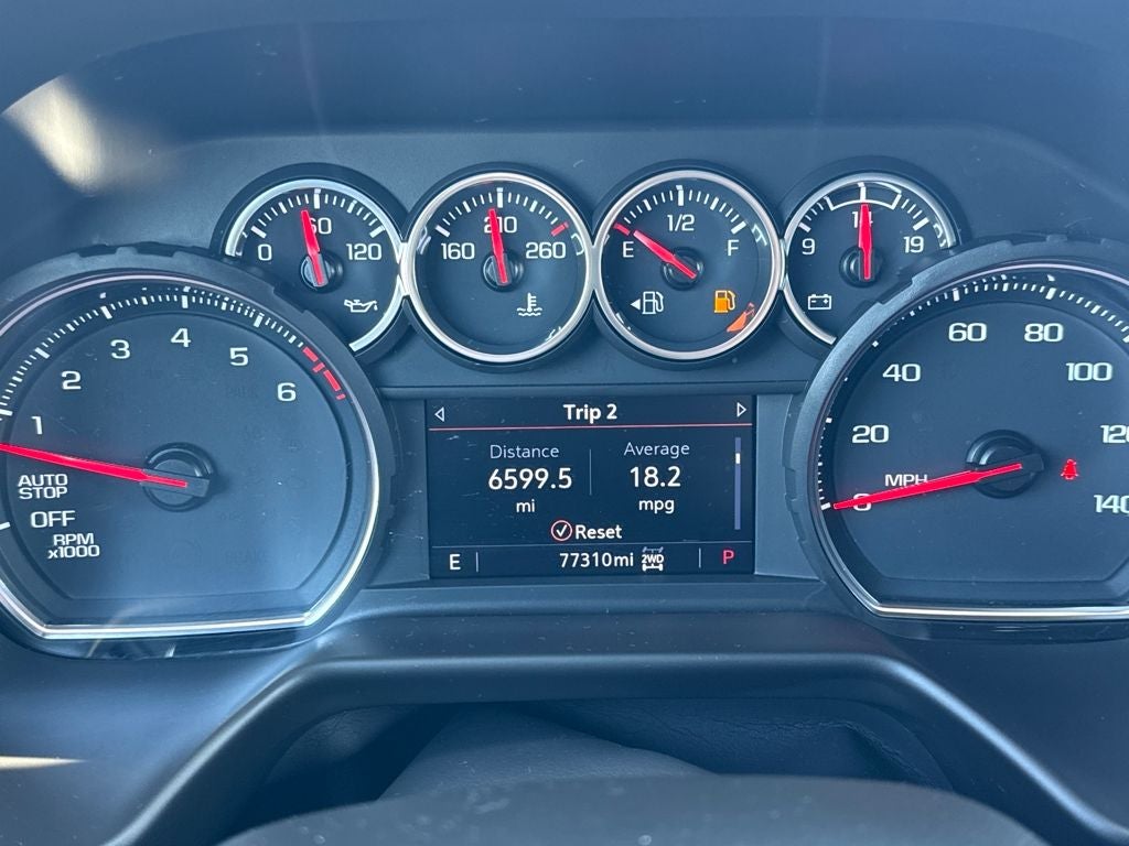 2022 Chevrolet Suburban LS Blue Certified 4WD Near Milwaukee WI