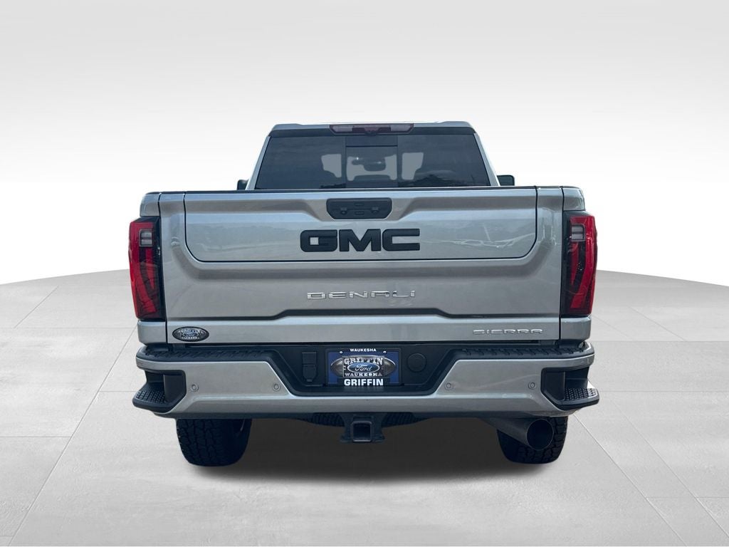 2024 GMC Sierra 2500HD Denali