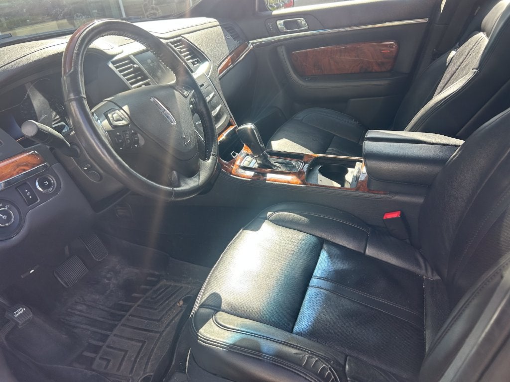 2015 Lincoln MKS Base AWD