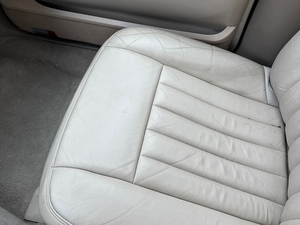 2006 Lincoln Town Car Signature Near Milwaukee WI