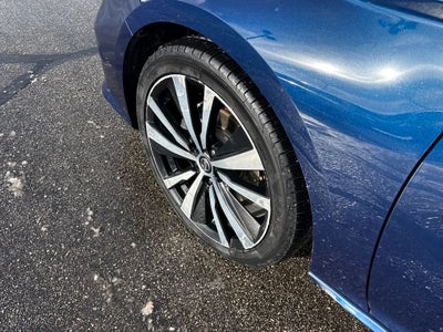 2021 Nissan Altima 2.5 SR Blue Certified Near Milwaukee WI