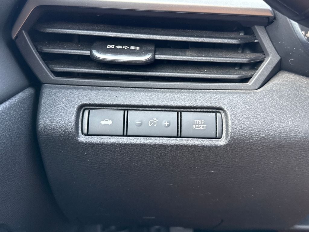 2021 Nissan Altima 2.5 SR Blue Certified Near Milwaukee WI