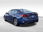 2021 Nissan Altima 2.5 SR Blue Certified Near Milwaukee WI