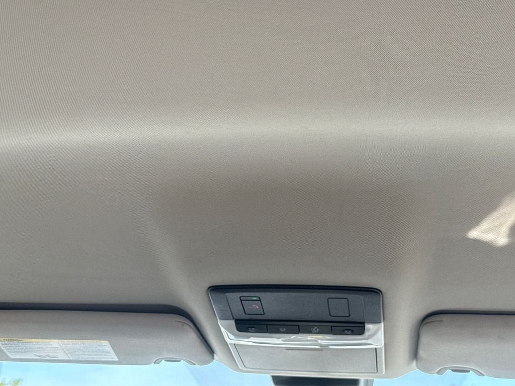 2025 Nissan Altima 2.5 SV Blue Certified Near Milwaukee WI
