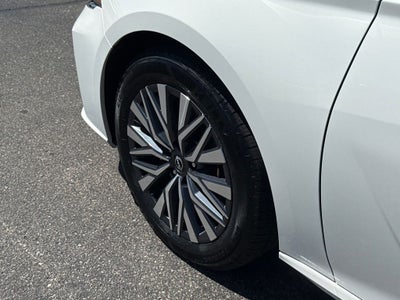 2025 Nissan Altima 2.5 SV Blue Certified Near Milwaukee WI