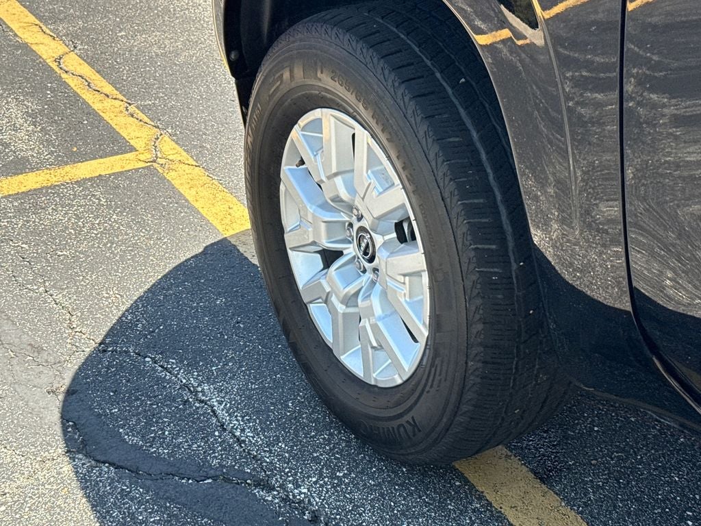 2022 Nissan Frontier SV Blue Certified 4WD Near Milwaukee WI