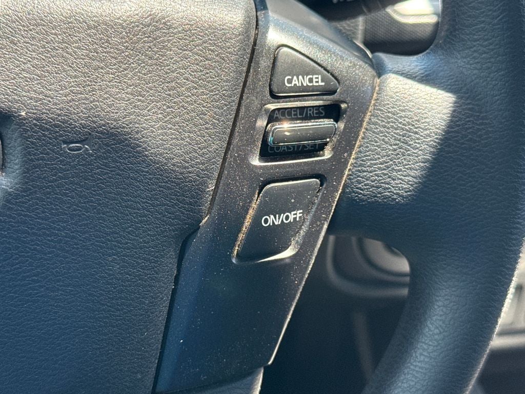 2022 Nissan Frontier SV Blue Certified 4WD Near Milwaukee WI