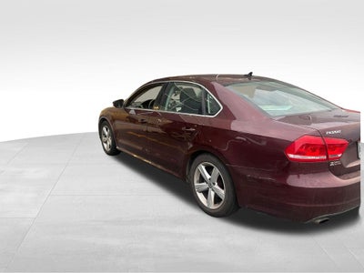 2012 Volkswagen Passat 2.5 SE