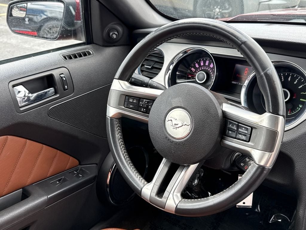 2014 Ford Mustang V6 Premium Near Milwaukee WI