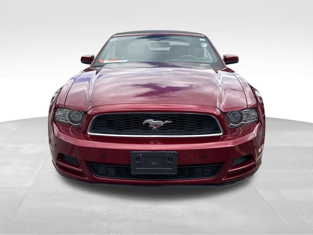 2014 Ford Mustang V6 Premium Near Milwaukee WI