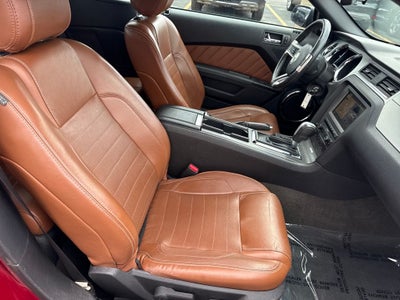 2014 Ford Mustang V6 Premium Near Milwaukee WI