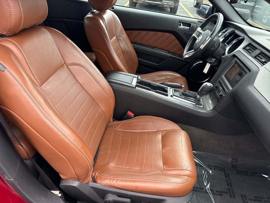 2014 Ford Mustang V6 Premium Near Milwaukee WI