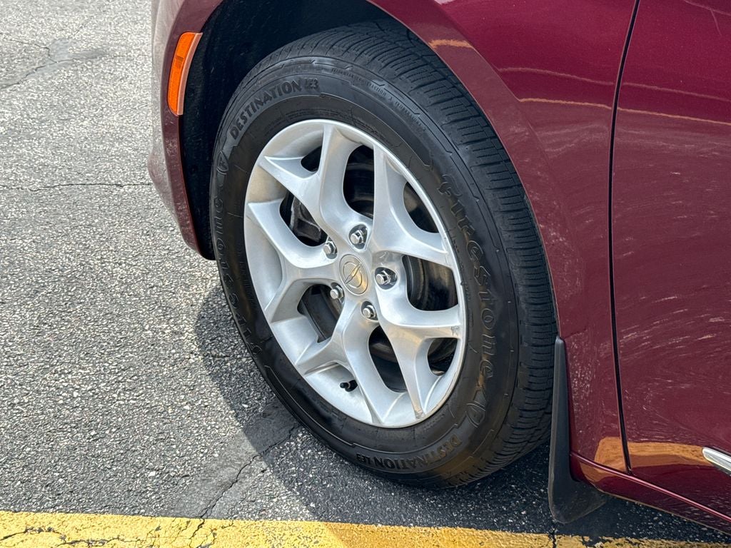 2017 Chrysler Pacifica Touring L