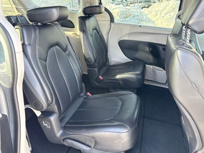 2024 Chrysler Pacifica Touring L Blue Certified Near Milwaukee WI