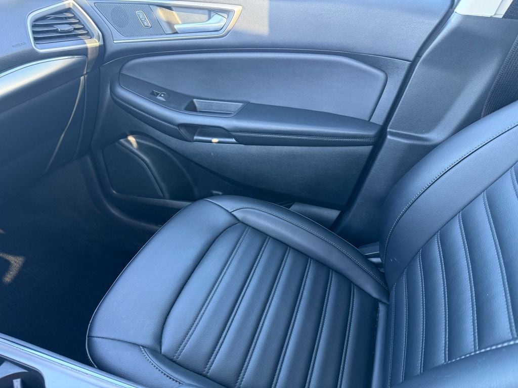 2022 Ford Edge SEL Certified AWD Near Milwaukee WI