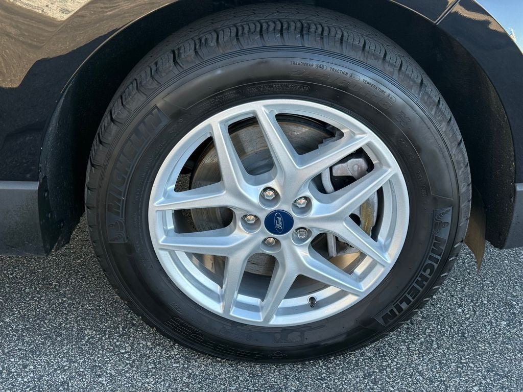 2022 Ford Edge SEL Certified AWD Near Milwaukee WI