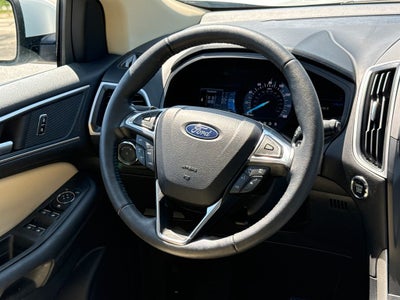 2024 Ford Edge SEL Certified AWD Near Milwaukee WI