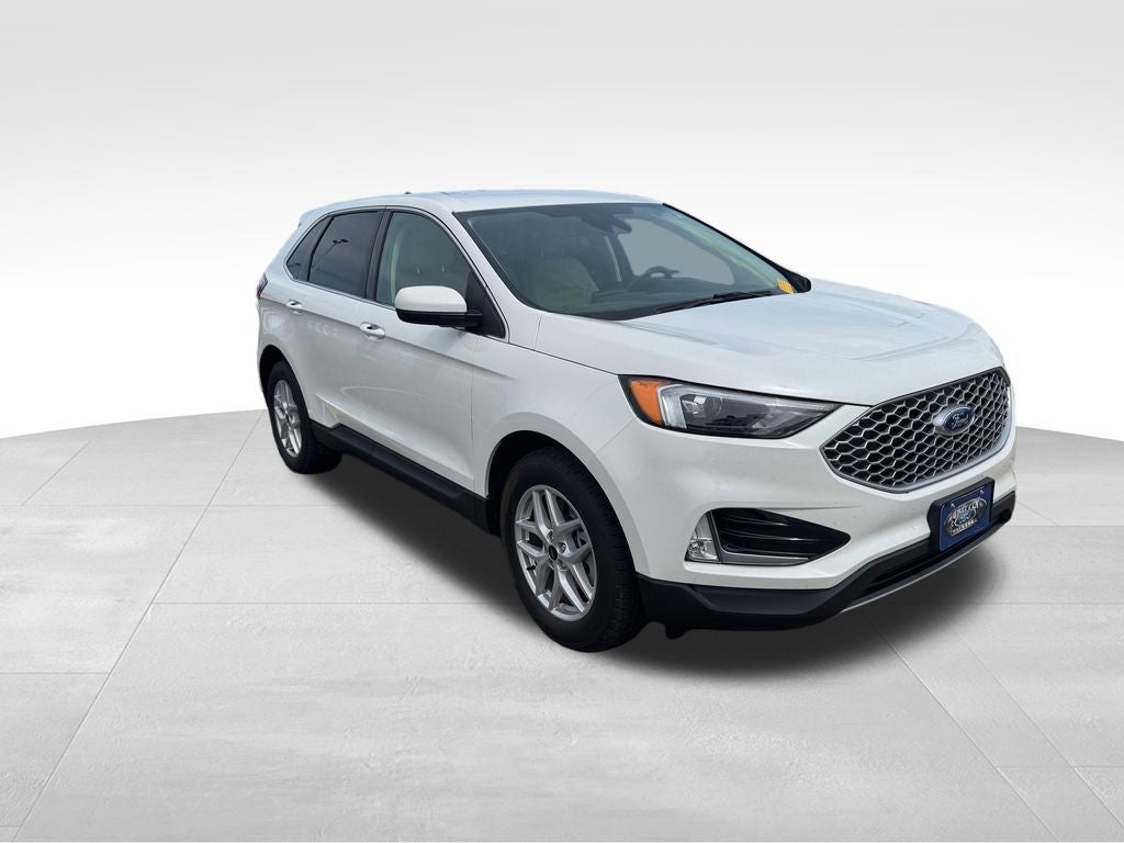 2024 Ford Edge SEL Certified AWD Near Milwaukee WI