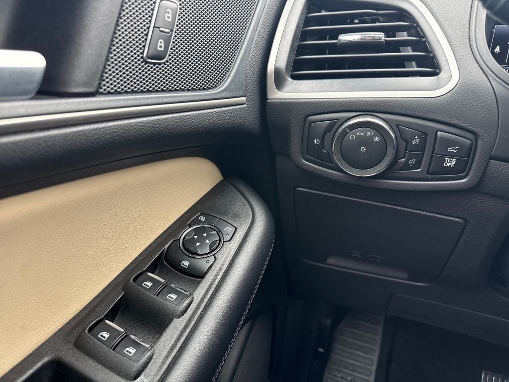 2024 Ford Edge SEL Certified AWD Near Milwaukee WI