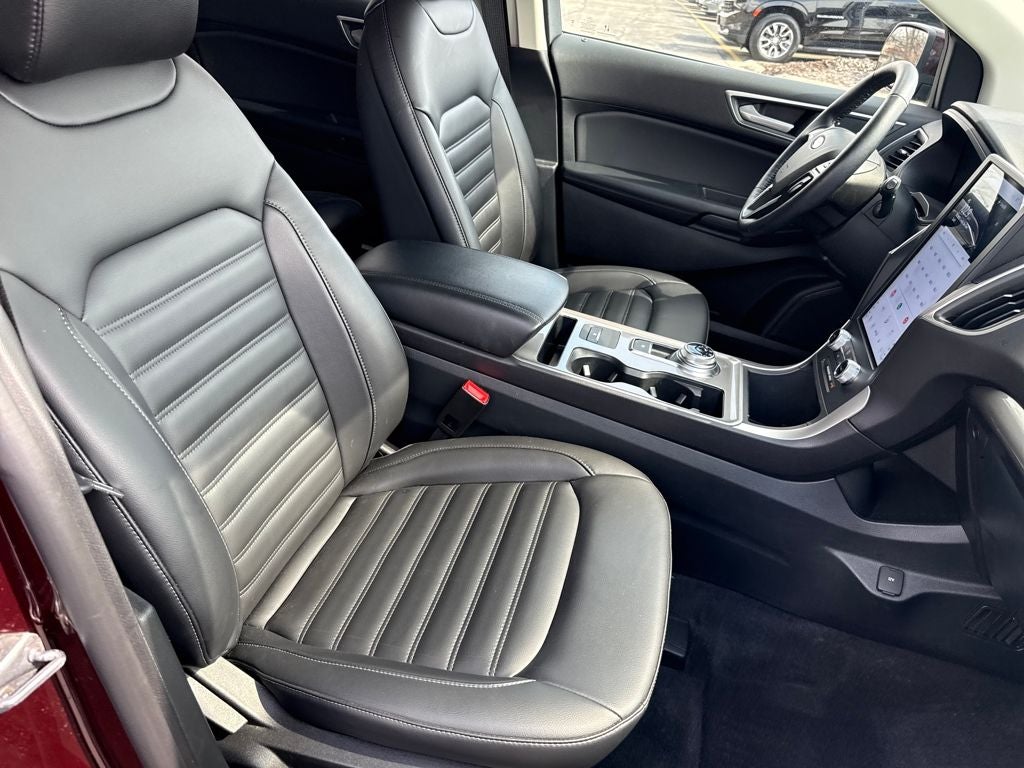 2024 Ford Edge SEL Certified AWD Near Milwaukee WI