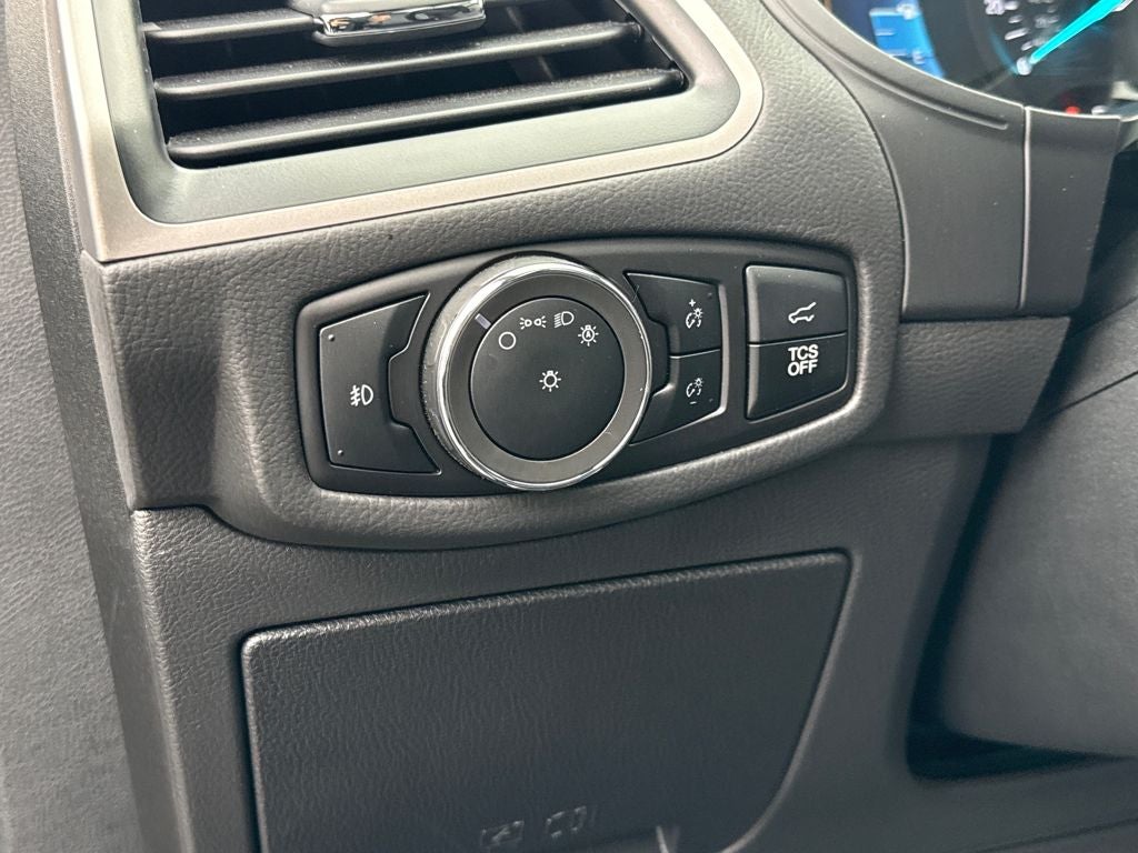 2024 Ford Edge SEL Certified AWD Near Milwaukee WI