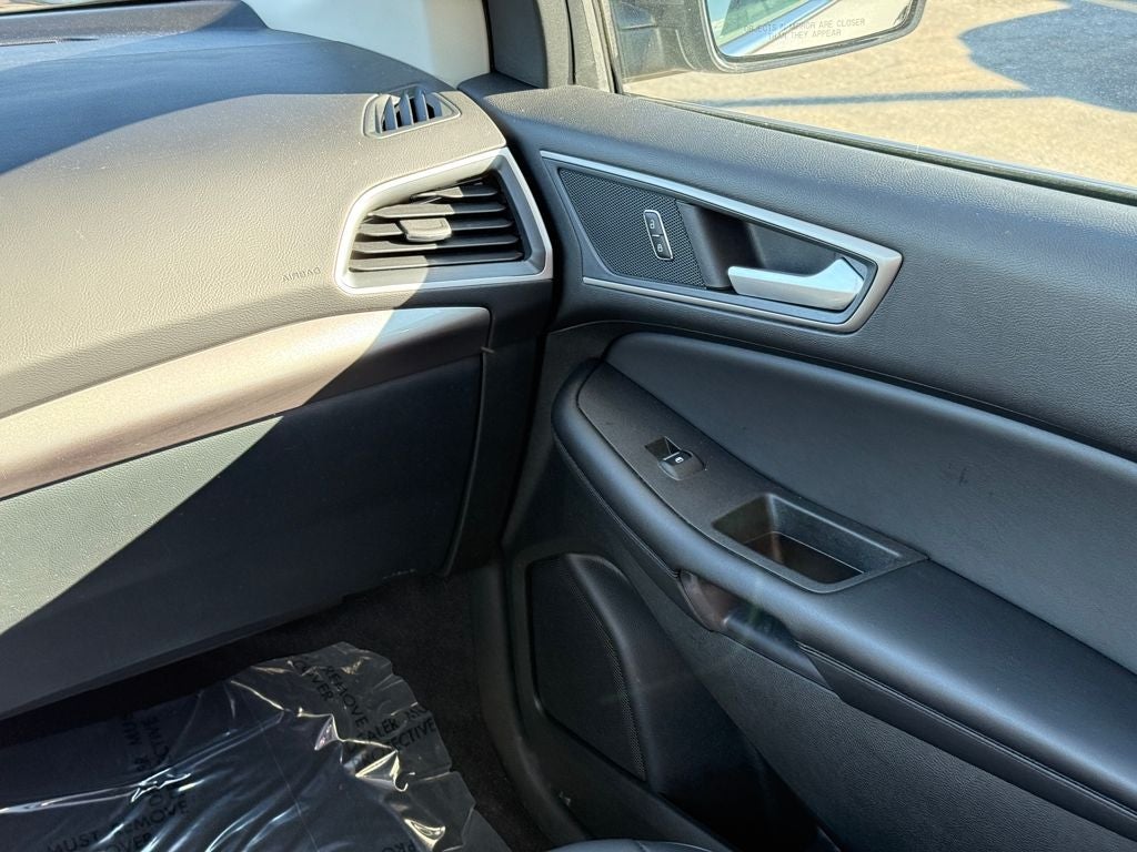 2024 Ford Edge SEL Certified AWD Near Milwaukee WI
