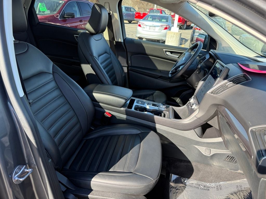 2024 Ford Edge SEL Certified AWD Near Milwaukee WI