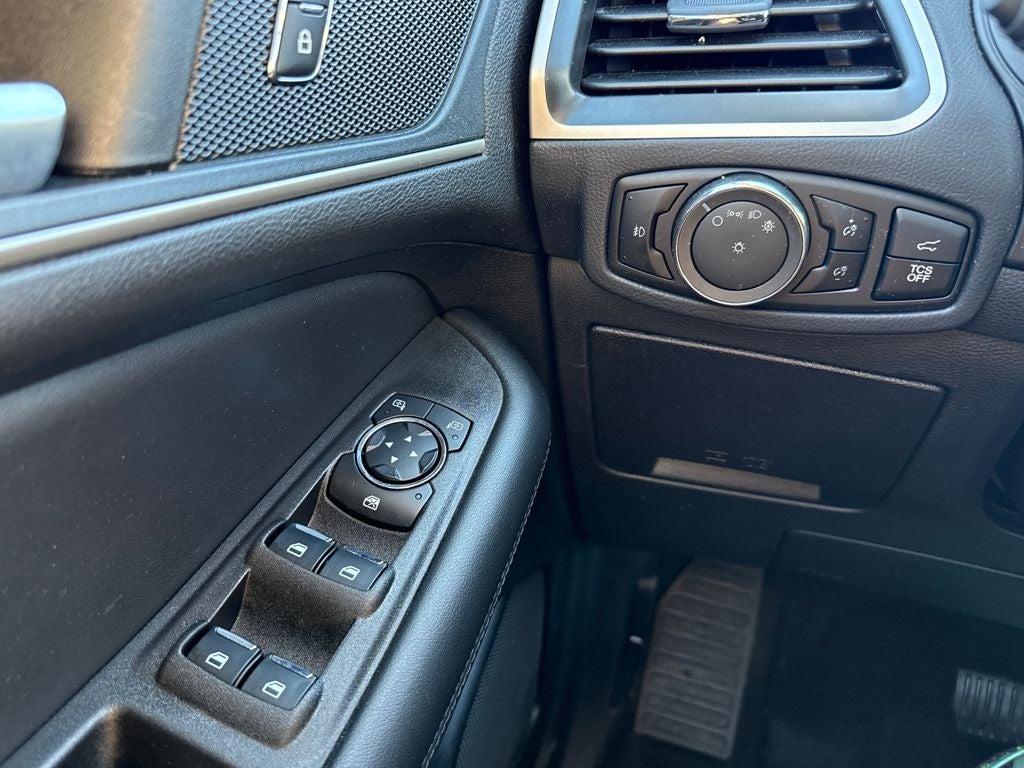 2024 Ford Edge SEL Certified AWD Near Milwaukee WI