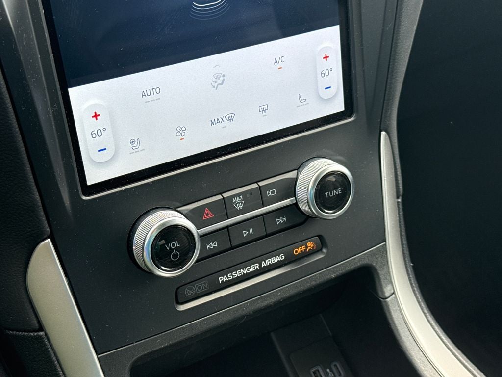 2024 Ford Edge SEL Certified AWD Near Milwaukee WI