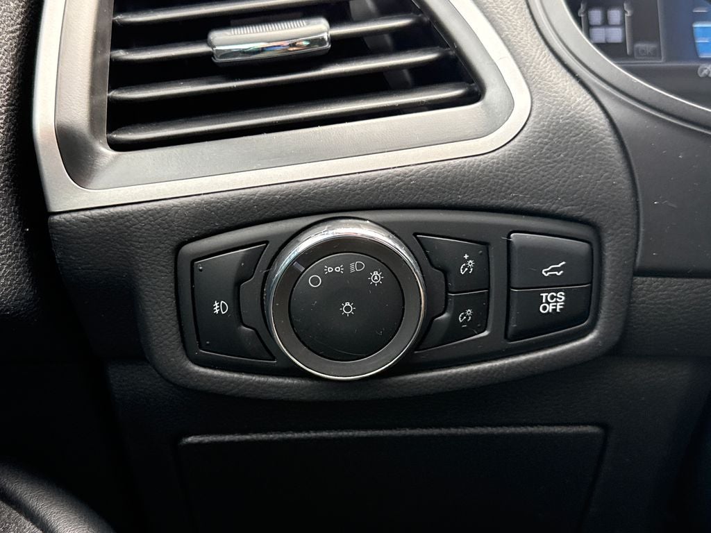 2024 Ford Edge SEL Certified AWD Near Milwaukee WI