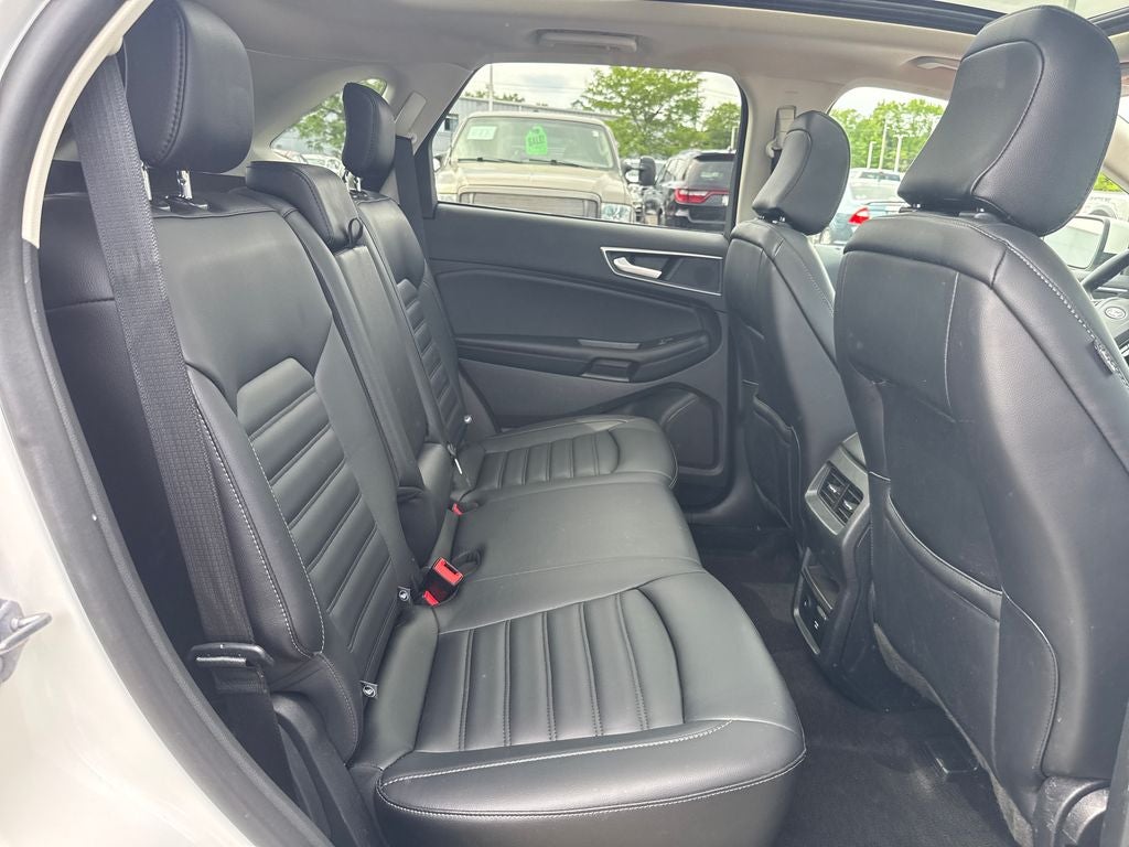 2024 Ford Edge SEL Certified AWD Near Milwaukee WI