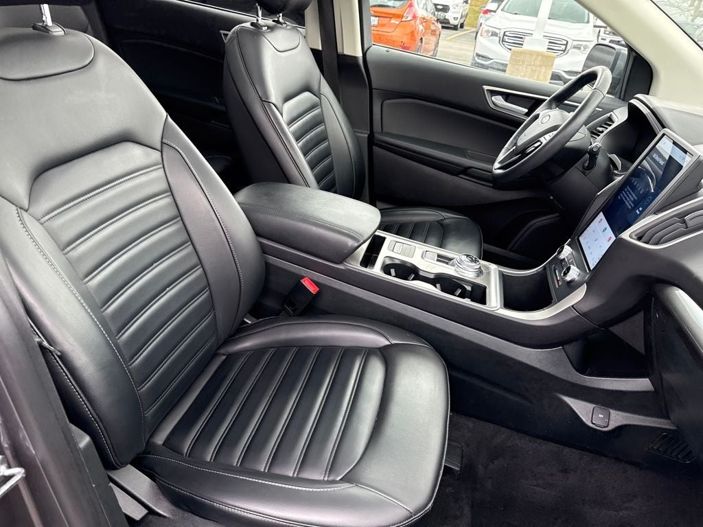 2024 Ford Edge SEL Certified AWD Near Milwaukee WI