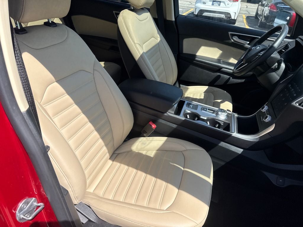 2023 Ford Edge SEL Certified AWD Near Milwaukee WI