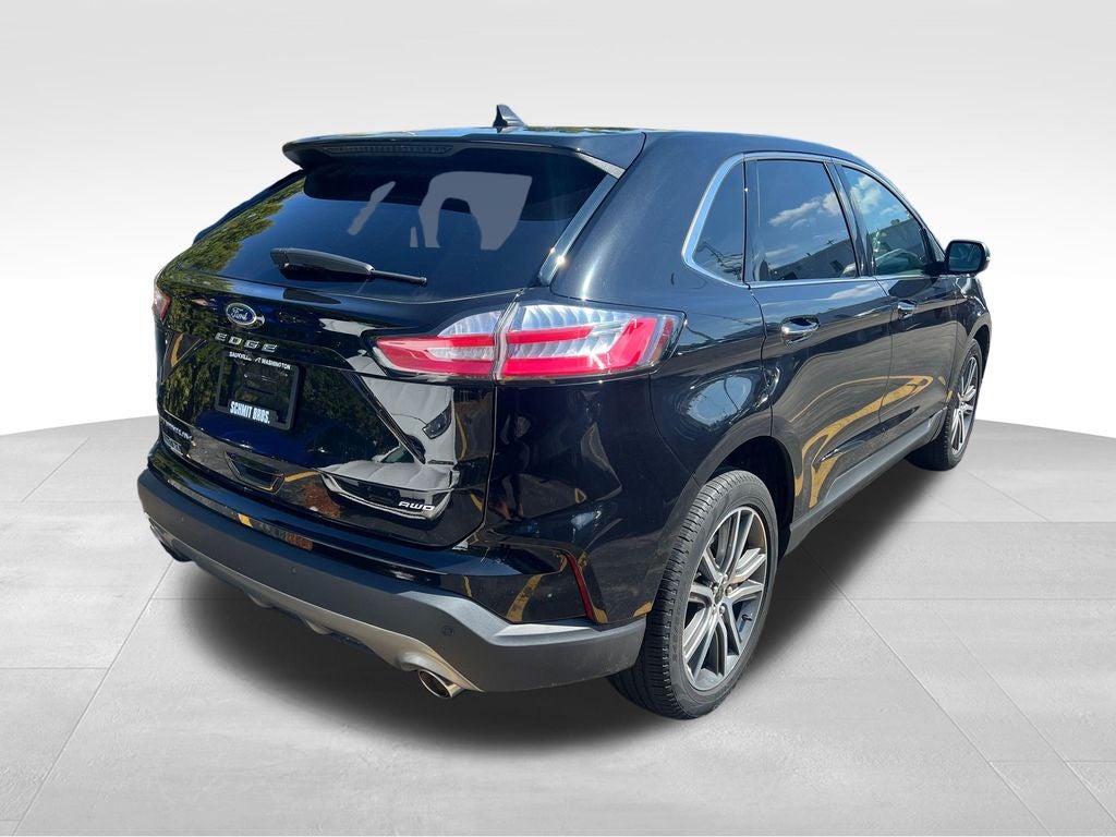 2024 Ford Edge Titanium Certified AWD Near Milwaukee WI
