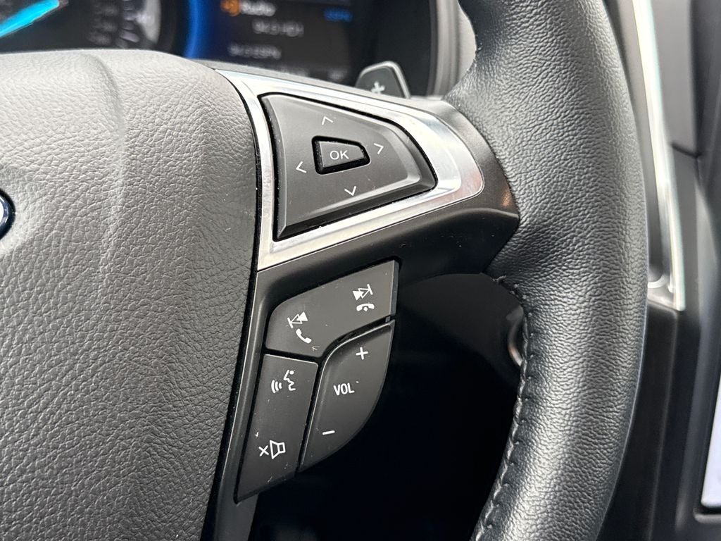 2023 Ford Edge Titanium Certified AWD Near Milwaukee WI