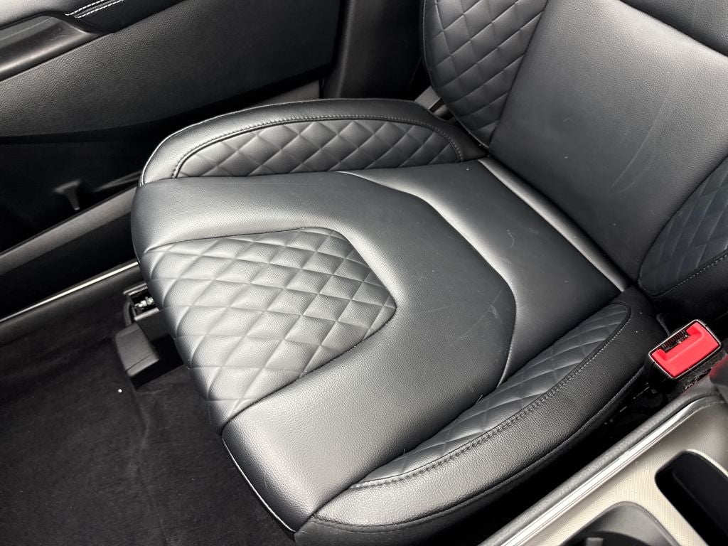 2023 Ford Edge Titanium Certified AWD Near Milwaukee WI