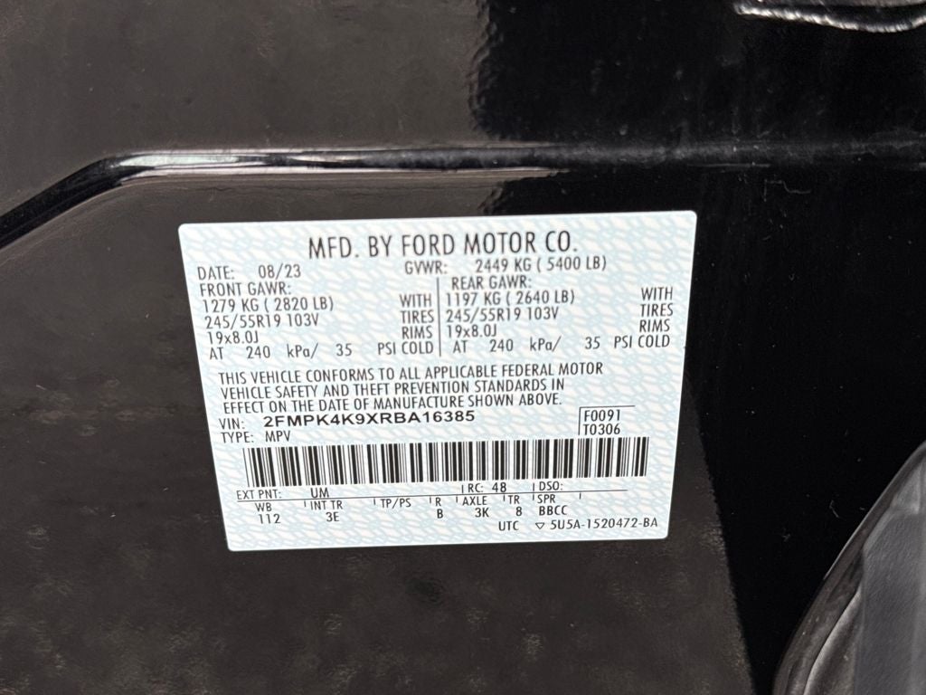 2024 Ford Edge Titanium Certified AWD Near Milwaukee WI