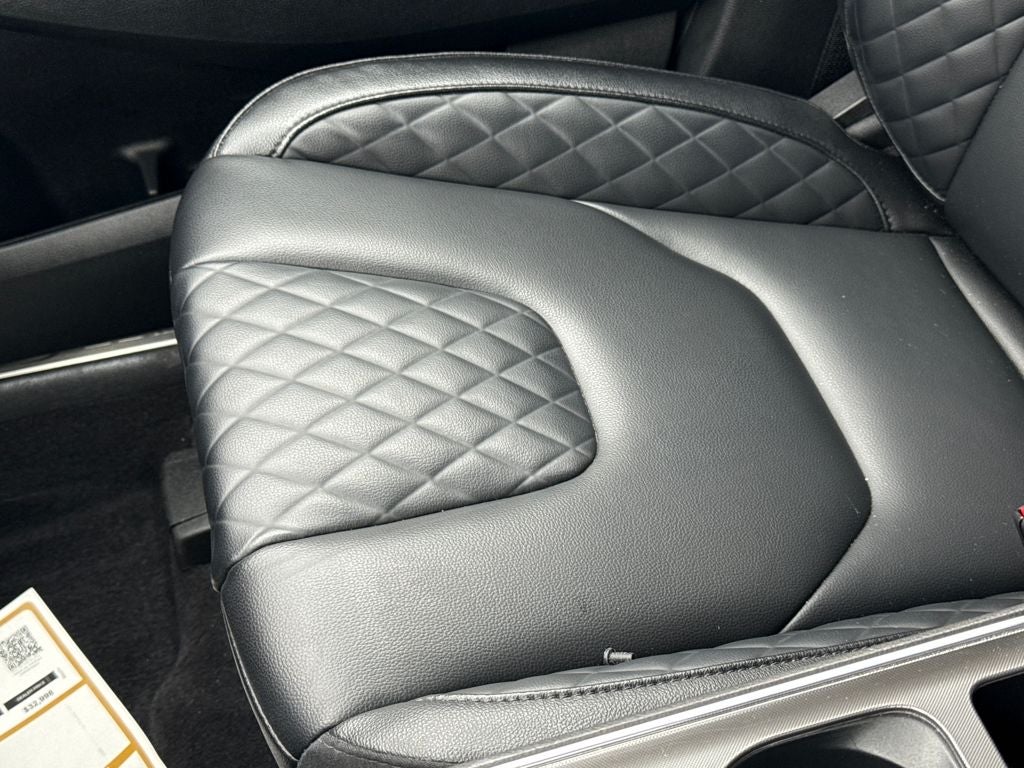 2024 Ford Edge Titanium Certified AWD Near Milwaukee WI