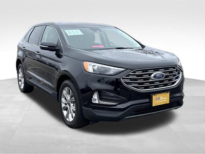 2024 Ford Edge Titanium Certified AWD Near Milwaukee WI