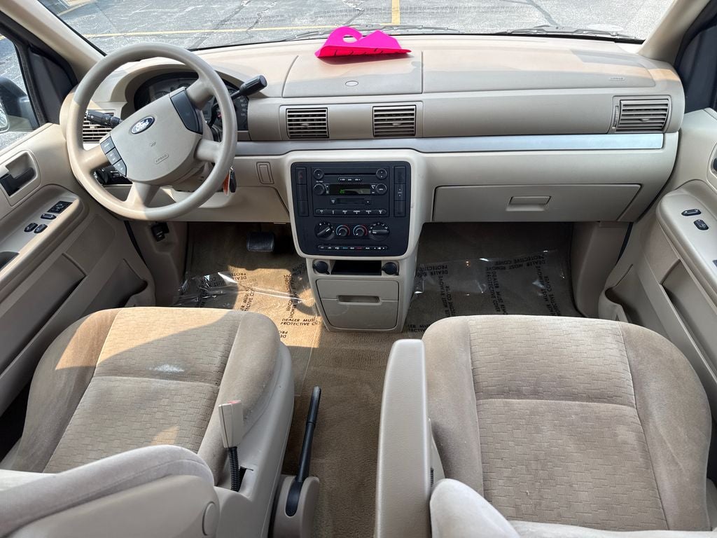 2004 Ford Freestar SE