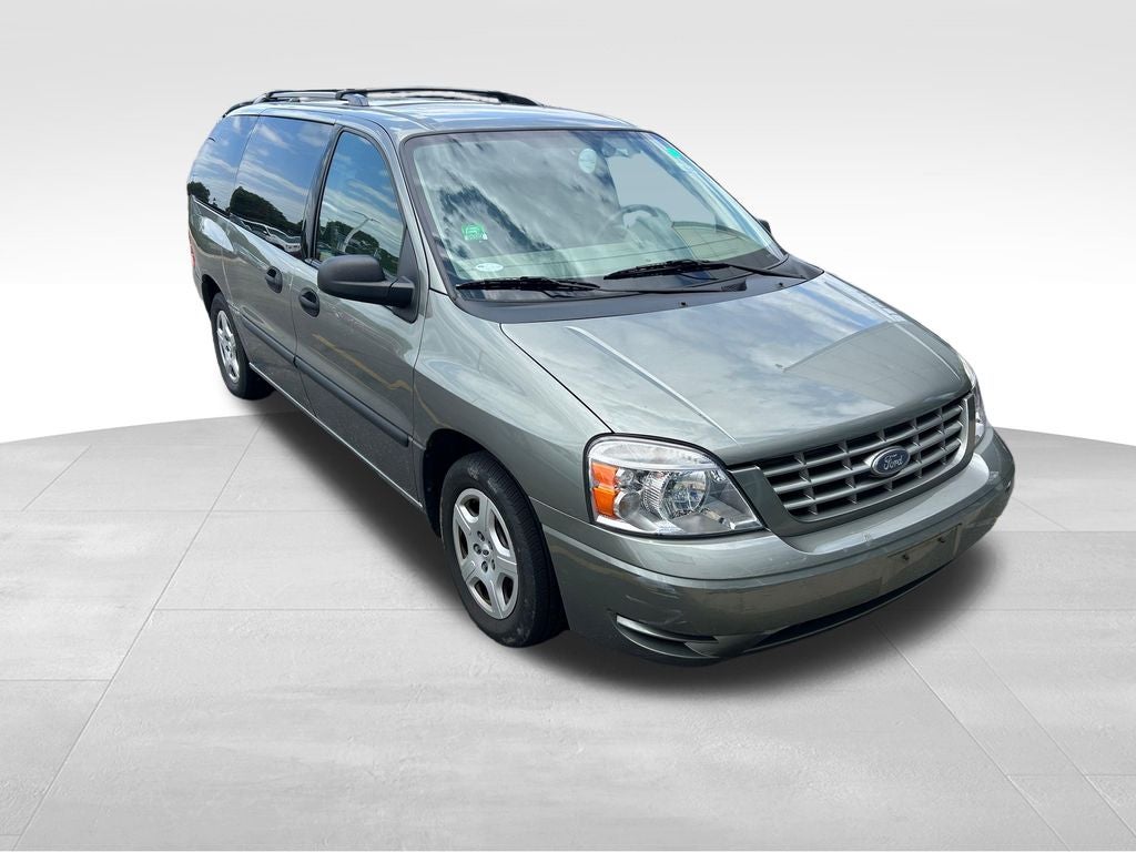 2004 Ford Freestar SE