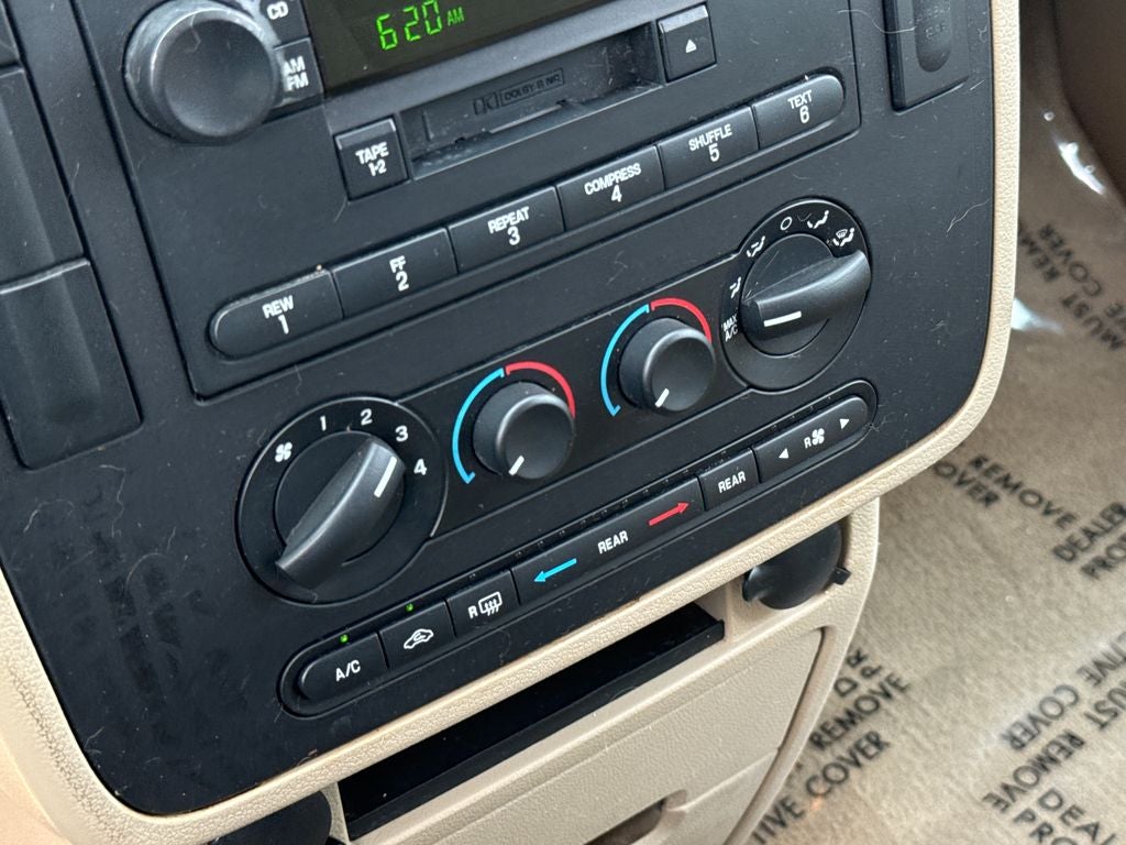 2004 Ford Freestar SE