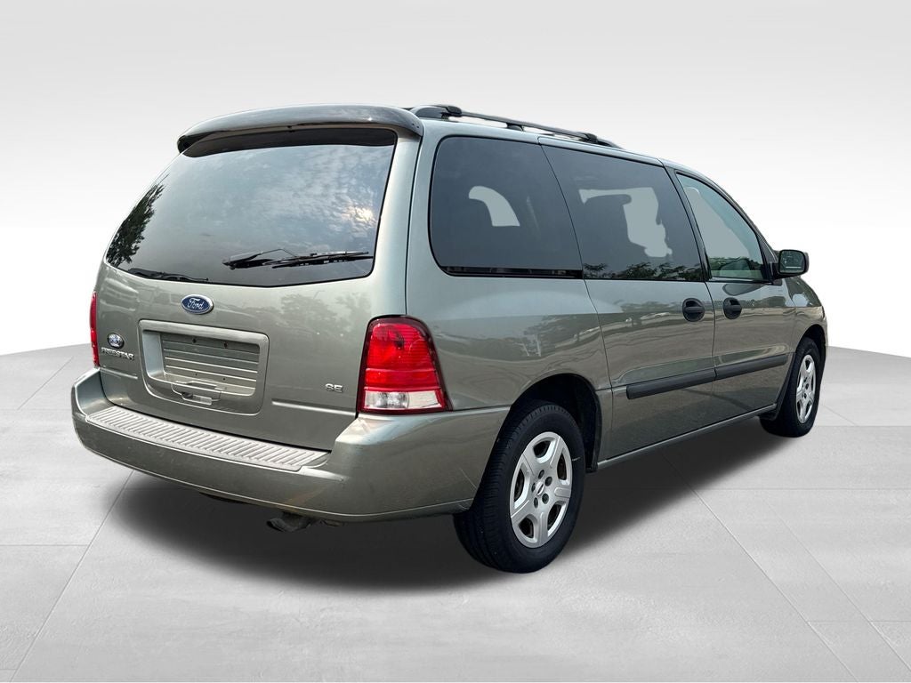 2004 Ford Freestar SE